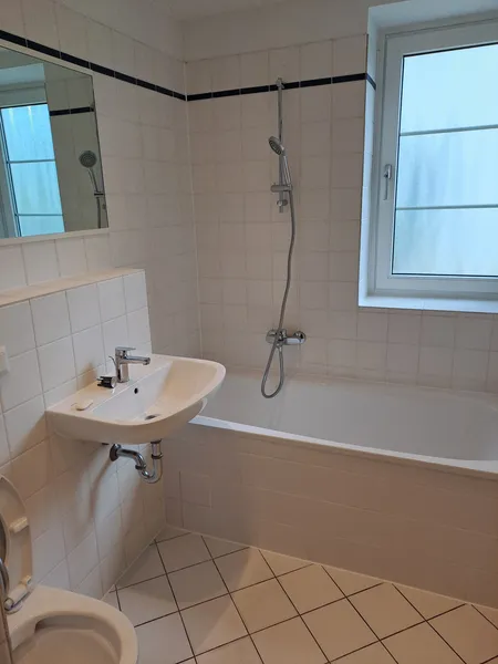 Wohnen im Grünen: 2,5-Zimmer-EG-Wohnung in Berlin-Buckow — photo 1